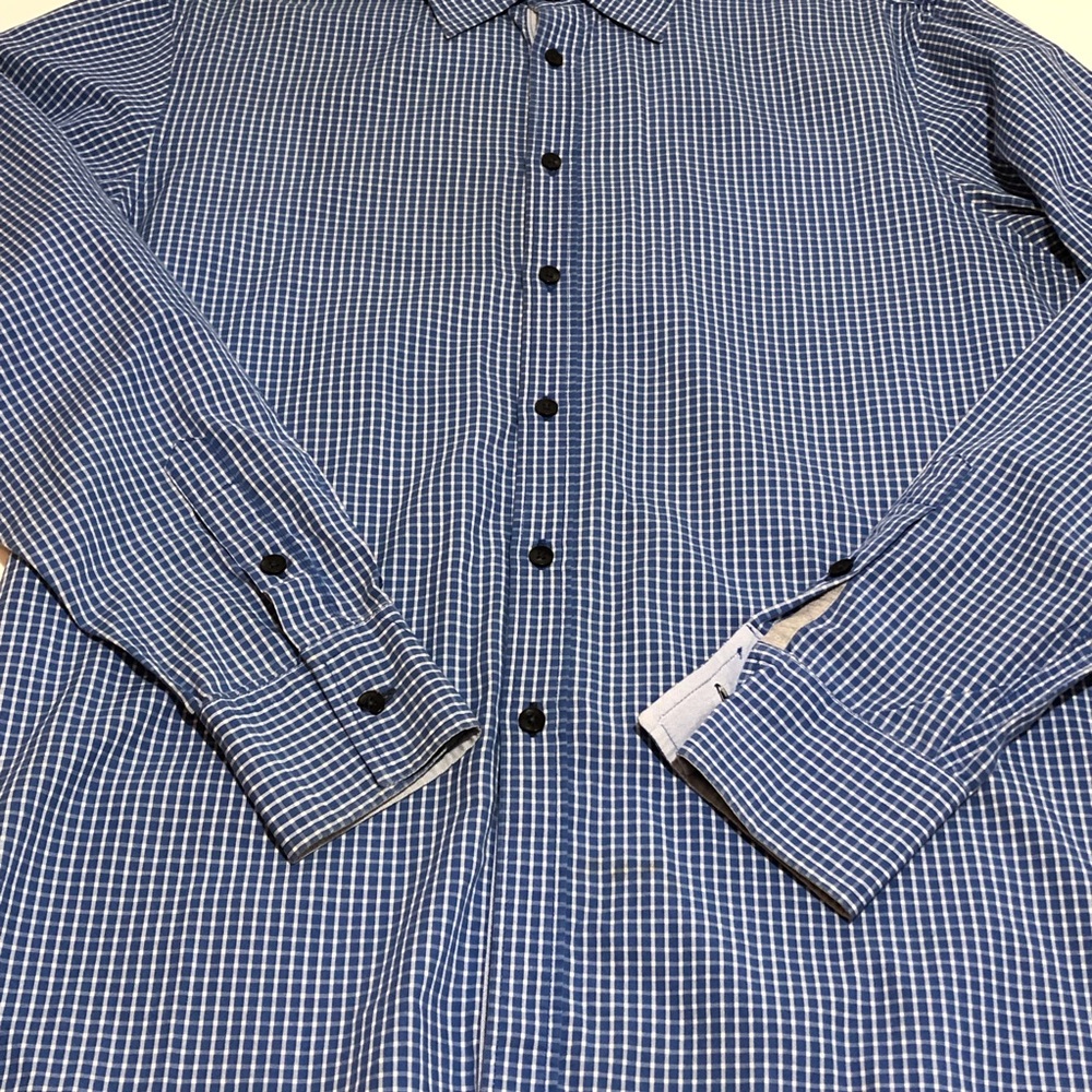 Long-Sleeve Button Down M - Picture 3 of 8